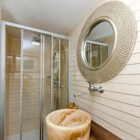 Brac Villa